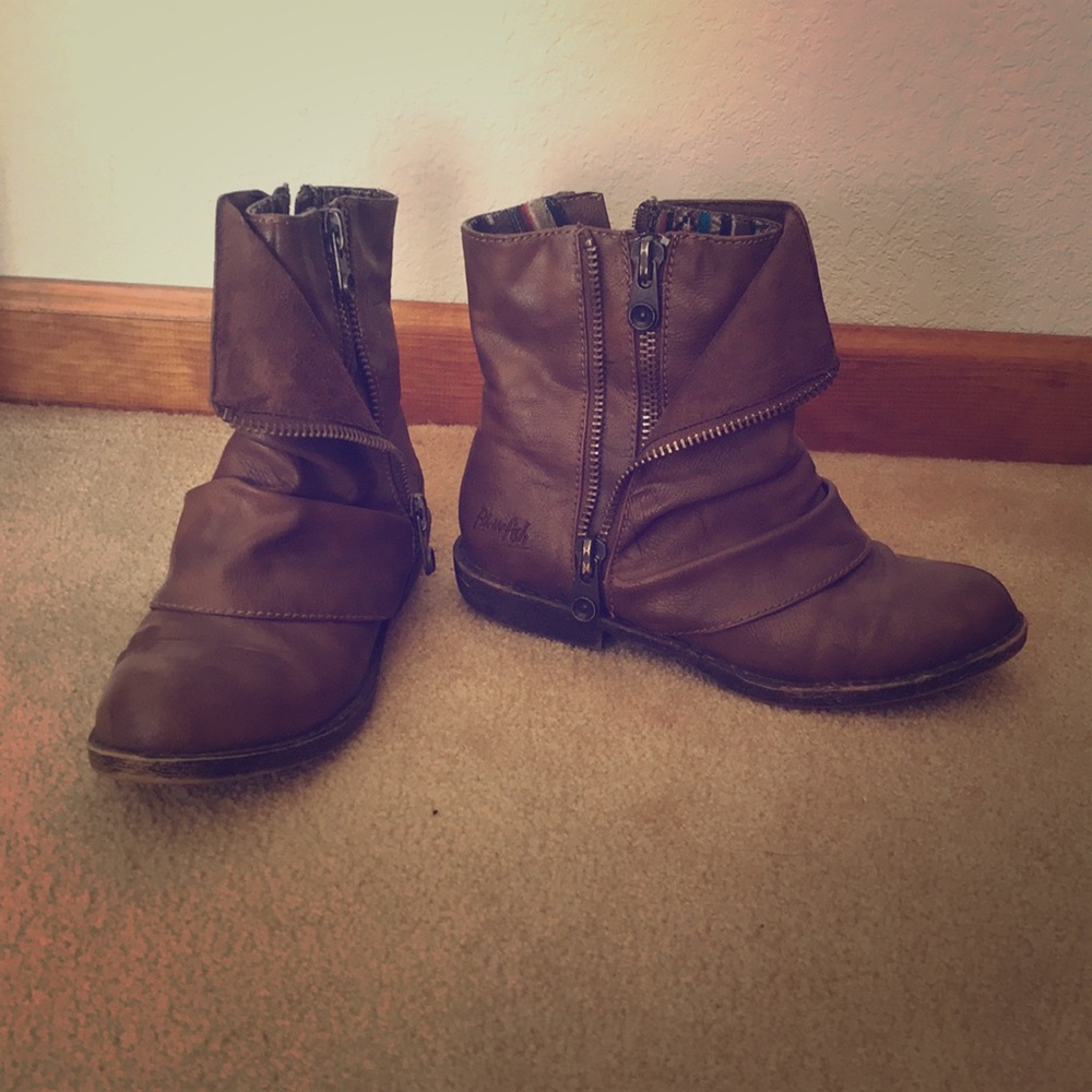 Blowfish booties